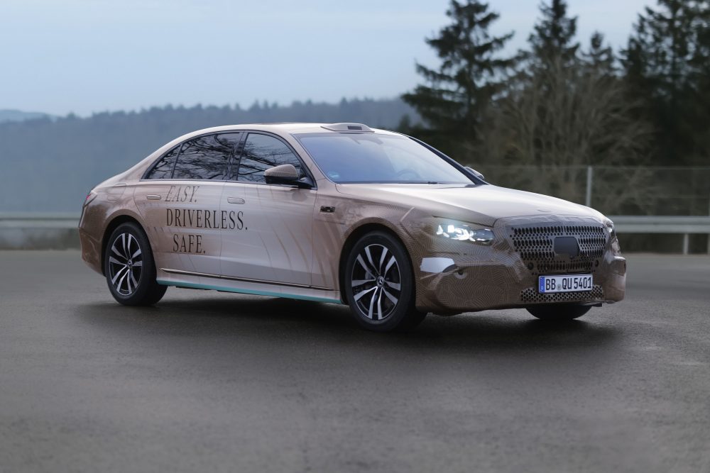 mercedes-benz S-Class robotaxi