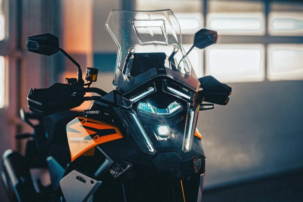 2025-KTM-SUPER-ADVENTURE-S-EVO-18 KTM is using simulation from rFpro to develop headlights